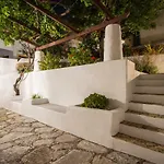 Bella Leros * 阿齐亚马利那