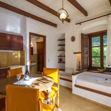 Apartament Bella Leros