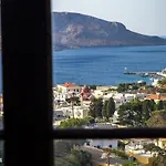 Bella Leros *