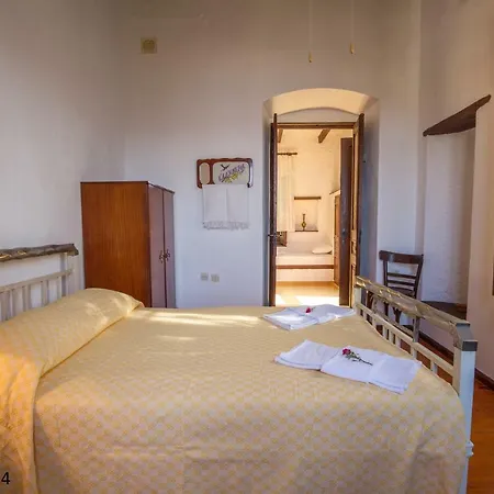 Apartment Bella Leros *