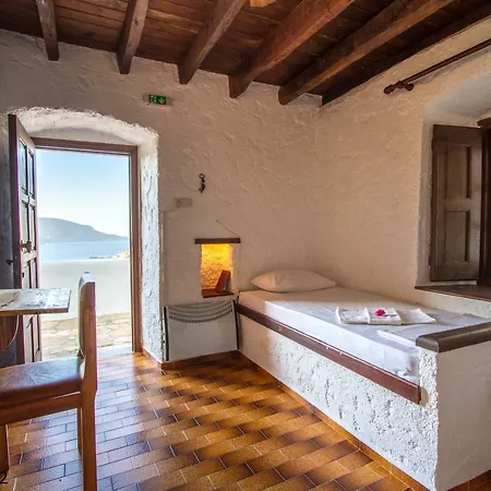 Bella Leros Apartment *