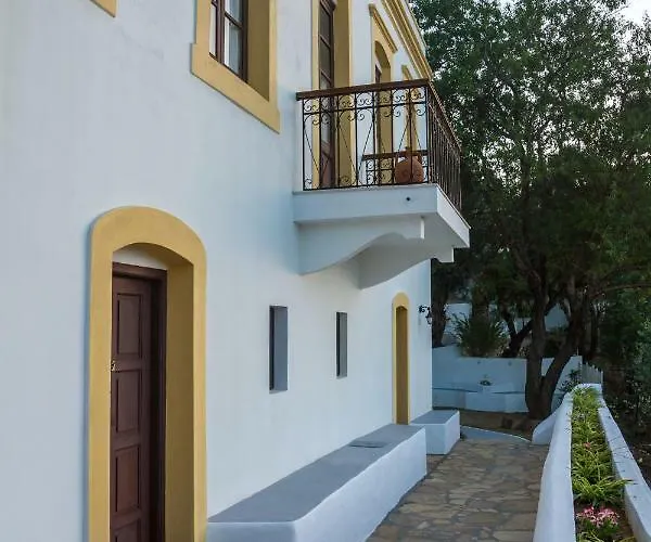 Bella Leros * اجيا مارينا